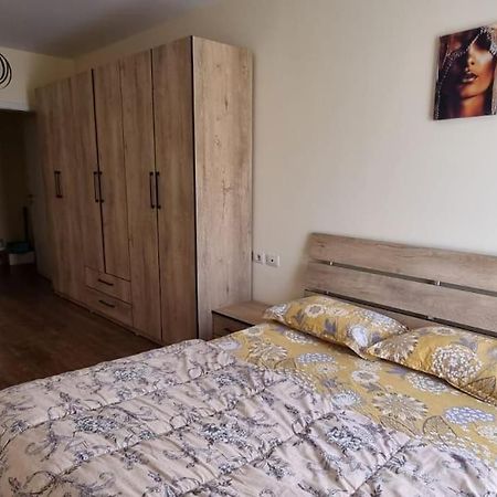 New & Great Located Apartment Near Center Tiran Dış mekan fotoğraf