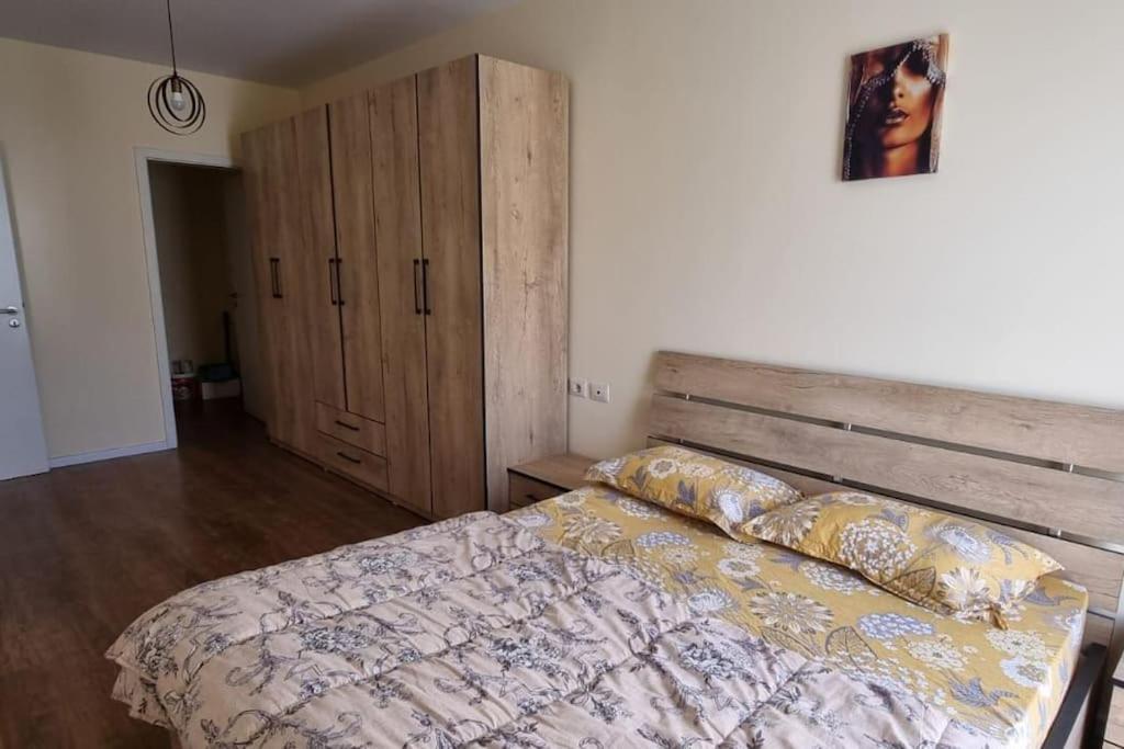 New & Great Located Apartment Near Center Tiran Dış mekan fotoğraf