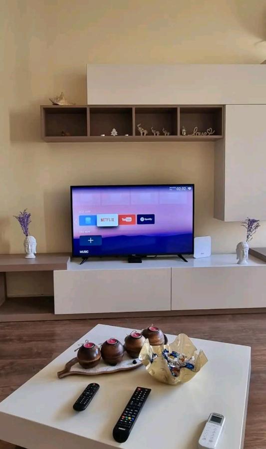 New & Great Located Apartment Near Center Tiran Dış mekan fotoğraf